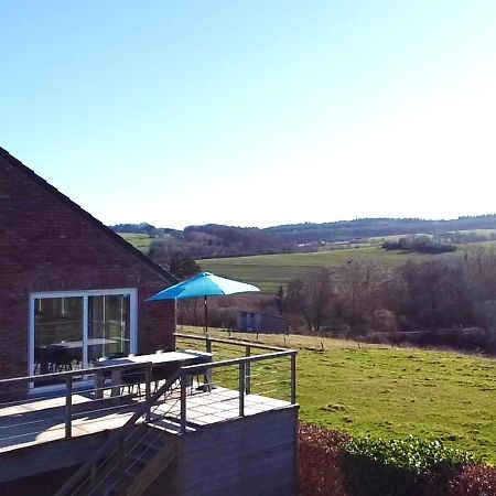Huis Met Zonneterras, Tuin En Panoramisch Uitzicht Wellin Esterno foto