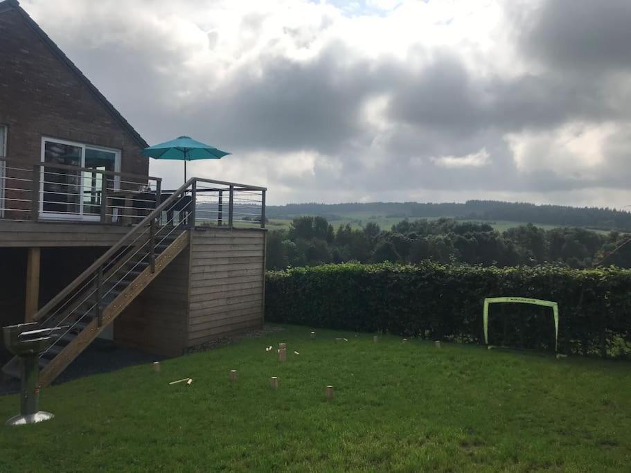 Huis Met Zonneterras, Tuin En Panoramisch Uitzicht Wellin Esterno foto
